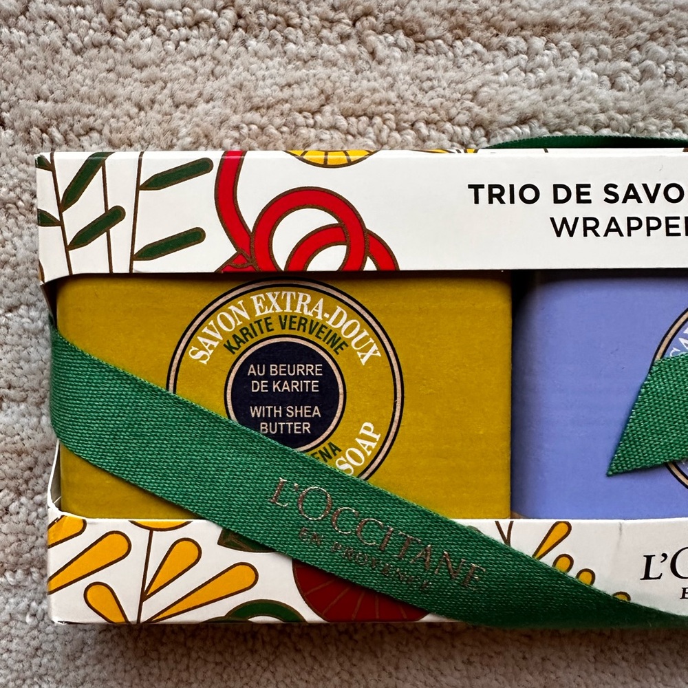 L'Occitane Trio of Shea Butter Extra-Gentle Solid Hand & Body Soap Holiday Gift - Picture 5 of 9